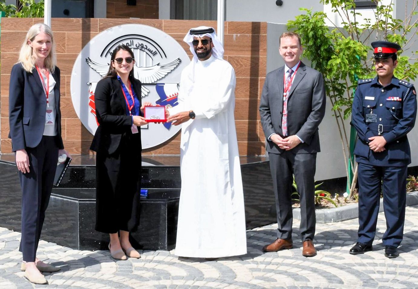 مدير عام تنفيذ الأحكام والعقوبات البديلة يستقبل وفداً من مكتب الديمقراطية وحقوق الإنسان والعمل بوزارة الخارجية الأمريكية<